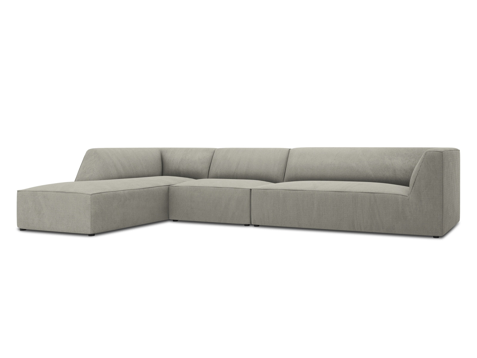 Stylisches Ruby Ecksofa links, 5-Sitzer, in zeitgemäßem Design, ideal für moderne Wohnzimmer, in einem eleganten Hellgrau gehalten.