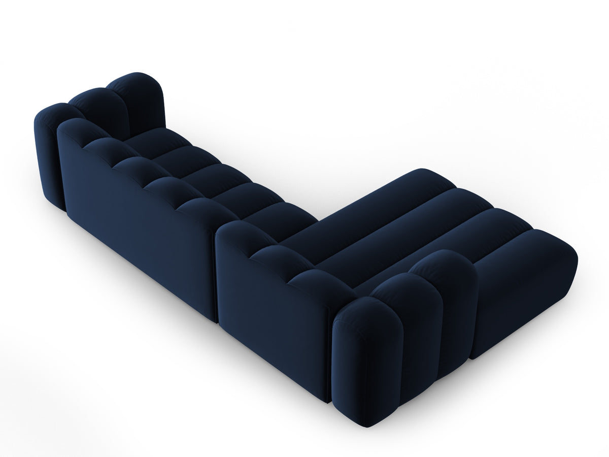 Lupine Velour modulares Ecksofa links 4 Sitzer in Royal Blue-Salvador präsentiert im Onlineshop von KAQTU Design AG. L-Sofa links ist von Micadoni