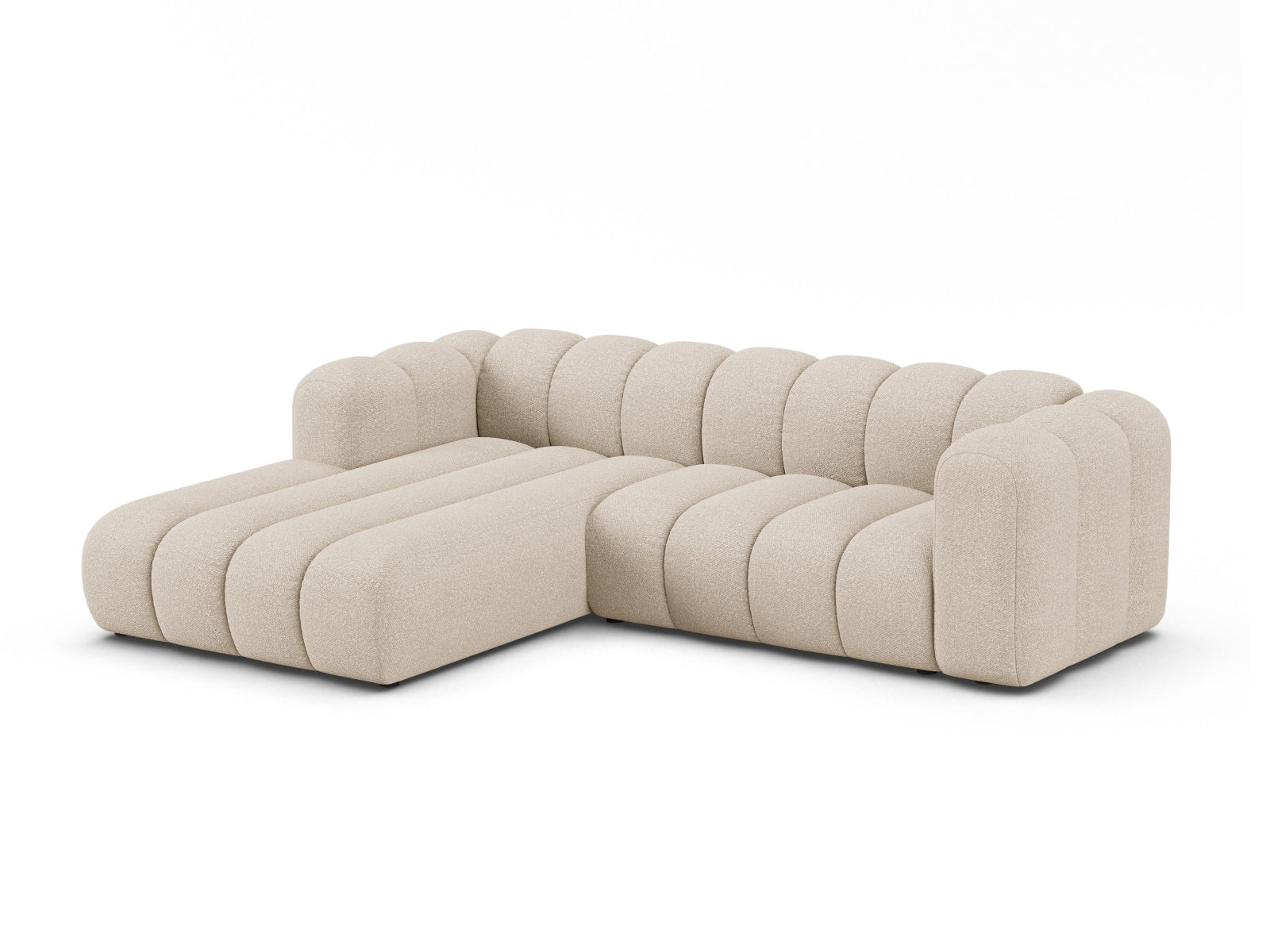 Beige Lupine Boucle Modular Ecksofa links, 4-Sitzer, stilvolles Design für modernen Wohnraum, erhältlich bei KAQTU Design AG.