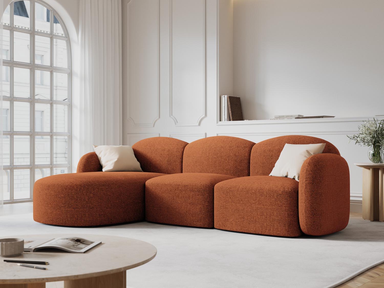 Erleben Sie das stilvolle Blair Ecksofa links von Micadoni. Dieses 4-Sitzer Sofa vereint luxuriösen Velours mit modernem Design für Ihr Zuhause.