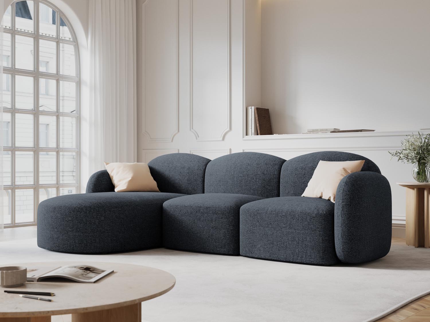 Erleben Sie das stilvolle Blair Ecksofa links von Micadoni. Dieses 4-Sitzer Sofa vereint luxuriösen Velours mit modernem Design für Ihr Zuhause.