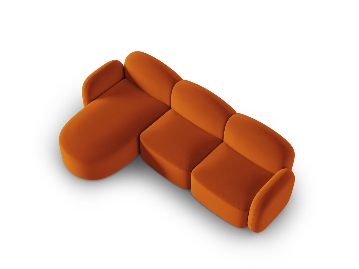 Blair Velour links Ecksofa 4 Sitzer in Terracotta-Casino präsentiert im Onlineshop von KAQTU Design AG. L-Sofa links ist von Micadoni