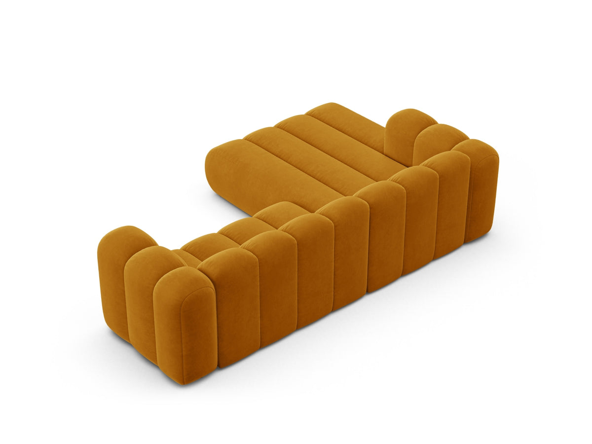 Lupine Velour Modular Ecksofa links 4 Sitzer in Yellow-Salvador präsentiert im Onlineshop von KAQTU Design AG. L-Sofa links ist von Micadoni