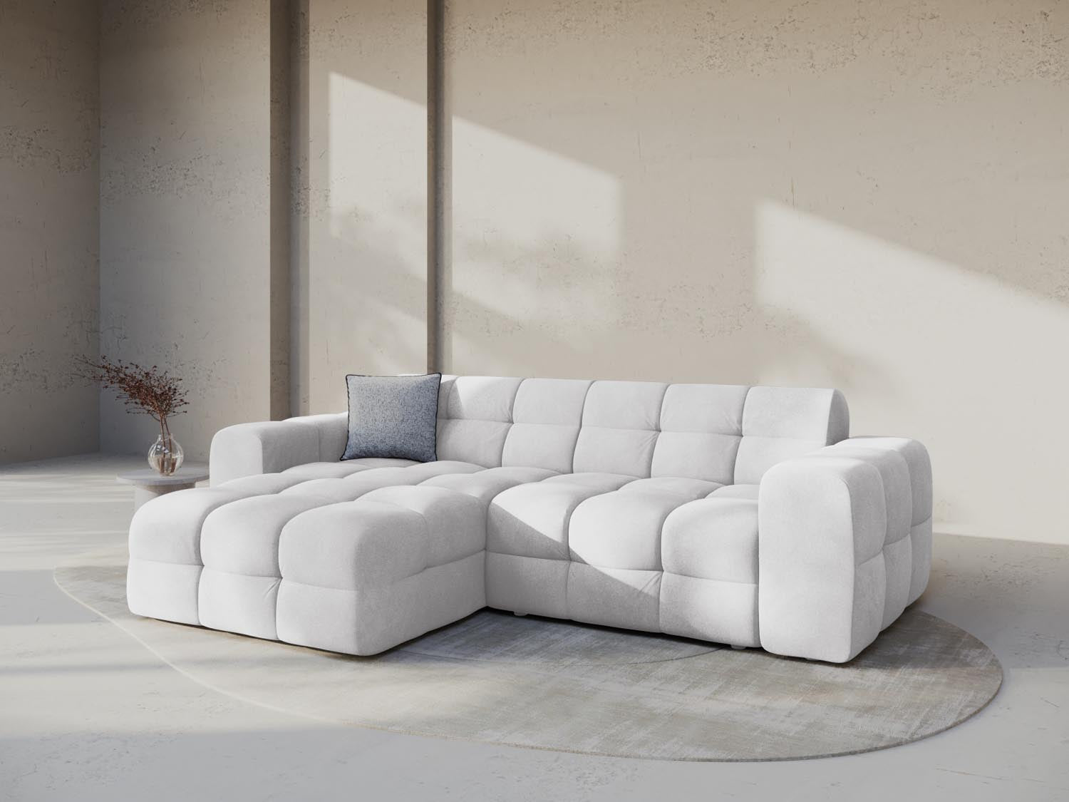 Entdecken Sie das Kendal Velour links Ecksofa 4 Sitzer von Micadoni – stilvolles Design, grosszügige Sitzfläche und höchsten Komfort für Ihr Zuhause.