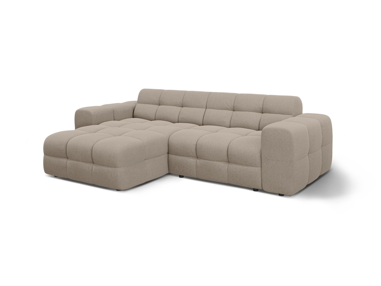 Modernes Kendal Ecksofa links in edlem Dunkelbeige, perfekt für stilvolle Wohnzimmer und entspannte Stunden mit Freunden und Familie.