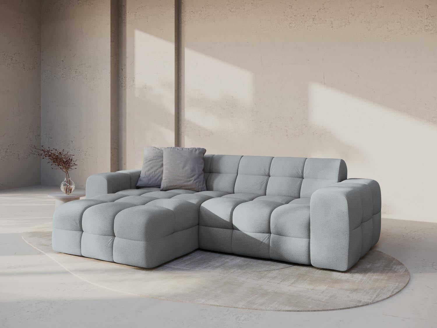 Elegantes Kendal Ecksofa links, 4-Sitzer in stilvollem Platinum-Ottawa, ideal für moderne Wohnräume und gemütliche Abende.