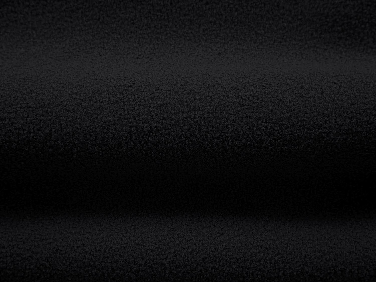 Stylisches, linksseitiges 5-Sitzer Ecksofa Jenny von Micadoni in klassischem Schwarz, ideal für stilvolle Wohnräume und entspannte Stunden.