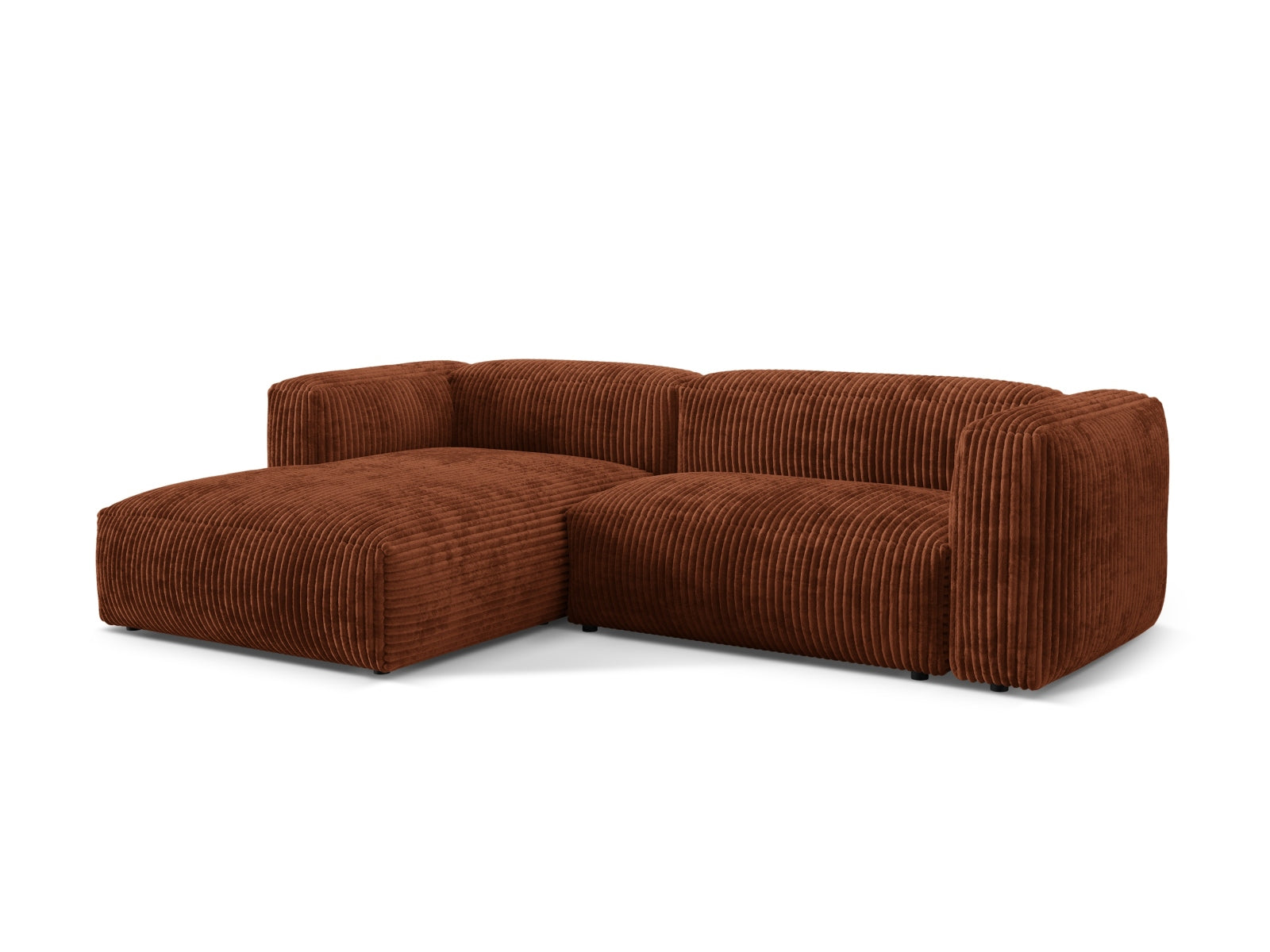 Elegantes Martina Ecksofa links mit zwei Sitzen in Brick-Tilia, ideal für stilvolle Wohnräume. Hochwertige Verarbeitung von Micadoni.