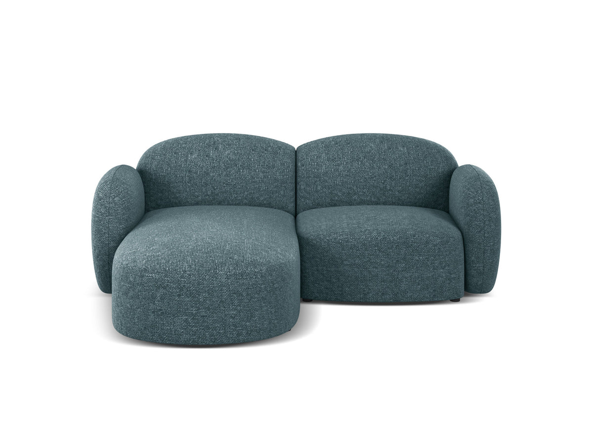 Blair Ecksofa links 3-Sitzer von Micadoni, L-Form, Bezug aus Eden-Chenillestoff in Dark Beige, Massivholzrahmen und schwarze Kunststoffbeine.