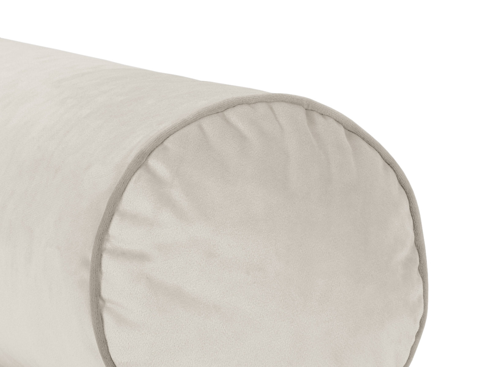 Erleben Sie das elegante Harvey Velour Kissen von Micadoni – ideal für gemütliche Wohnräume und stilvolle Einrichtung. Komfort trifft Design!