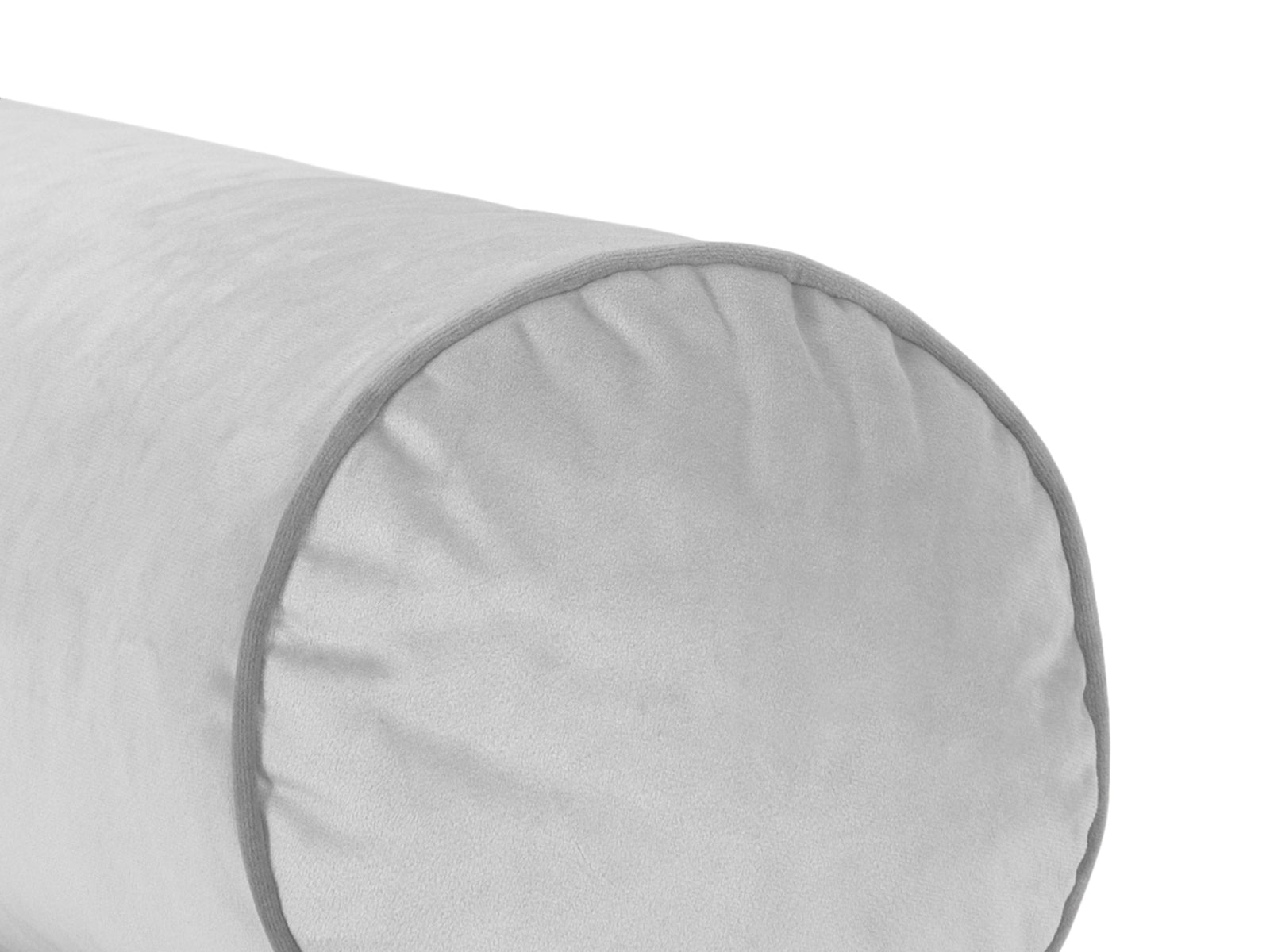 Verleihen Sie Ihrem Wohnraum mit dem Harvey Velour Kissen von Micadoni einen Hauch von Luxus. Ideal für stilvolle Einrichtung und maximalen Komfort!