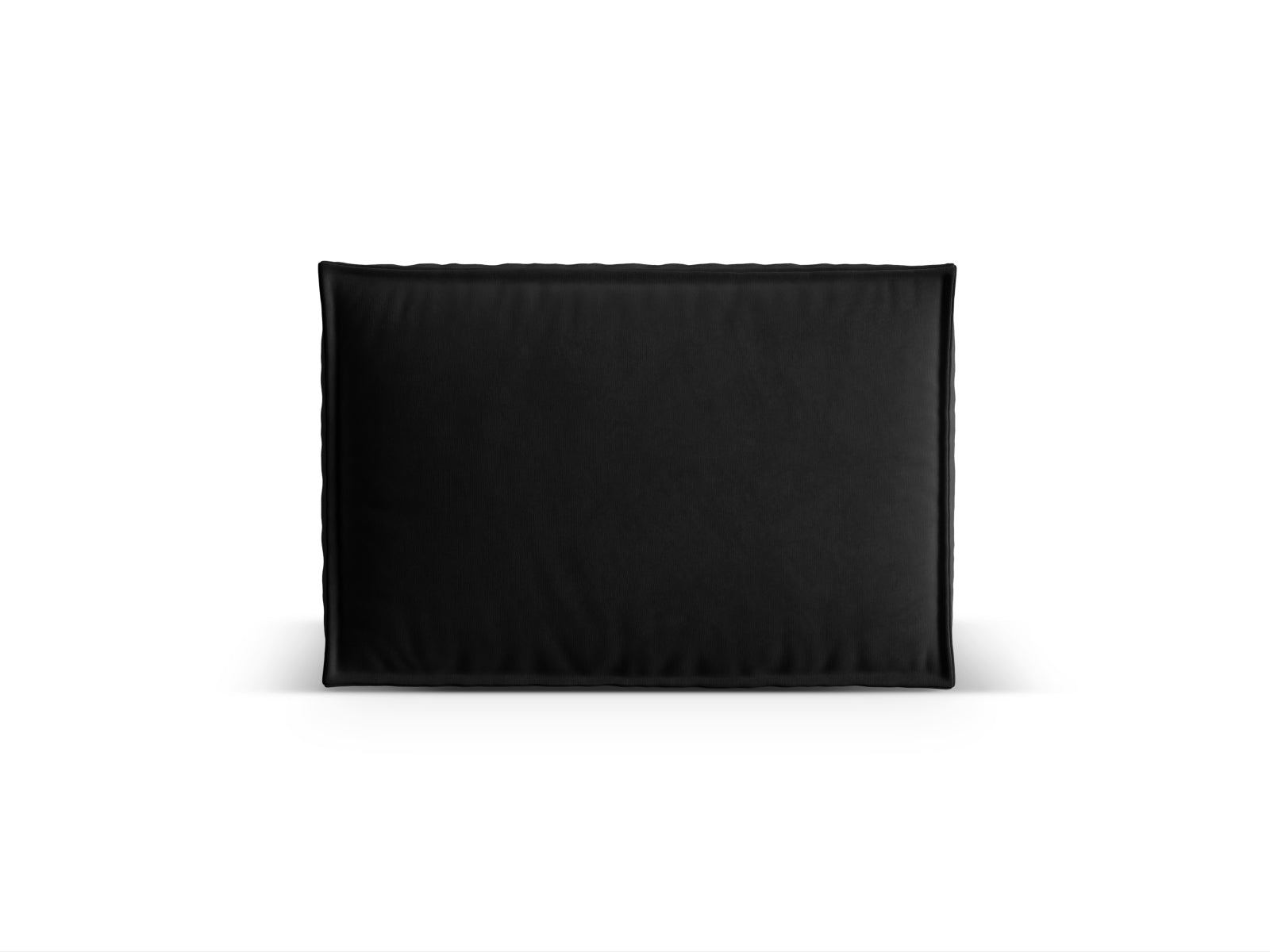 Luxuriöses schwarzes Velour Kissen Nuria von Micadoni, perfekt für eine moderne Einrichtung und als dekoratives Highlight in jedem Raum.