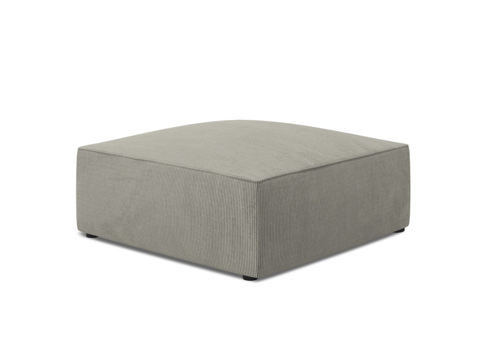 Eleganter Ruby Pouf von Micadoni, vielseitig einsetzbar als Sitz oder Ablage, verleiht jedem Raum einen Hauch von Stil und Komfort.