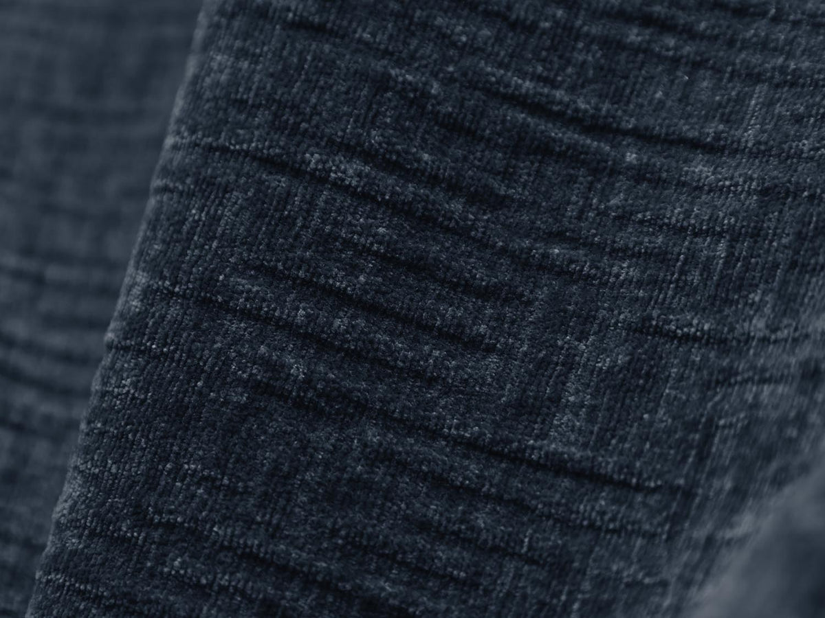 Kaelle Pouf 1 Sitz in Royal Blue-Over The Horizon präsentiert im Onlineshop von KAQTU Design AG. Pouf ist von Micadoni