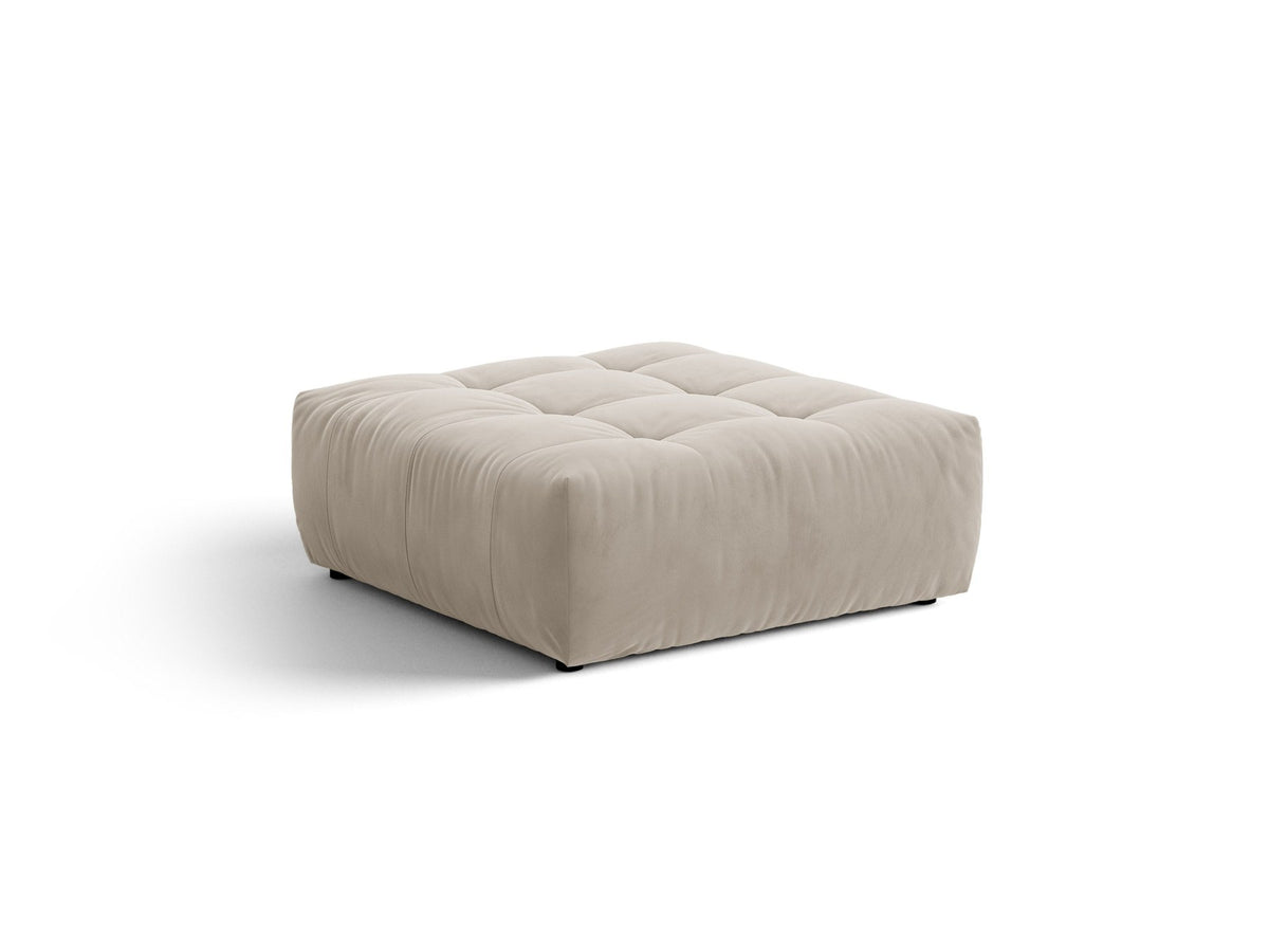 Beiger Sitzpouf Bloom von Micadoni mit rundem Design, Casino-Pearl-Stoffbezug und kurzen Beinen aus Polypropylen, Masse 107x99x42 cm.