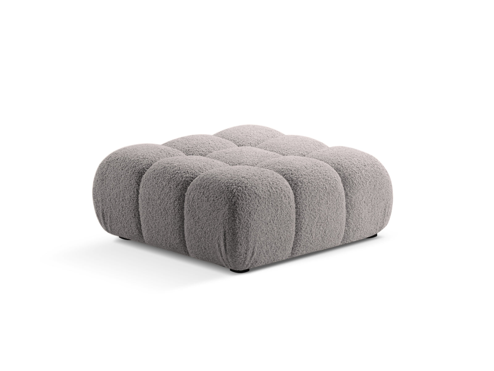 Stylischer Bellis Pouf von Micadoni in hellem Grau, ideal für gemütliche Sitzgelegenheiten und moderne Wohnräume.