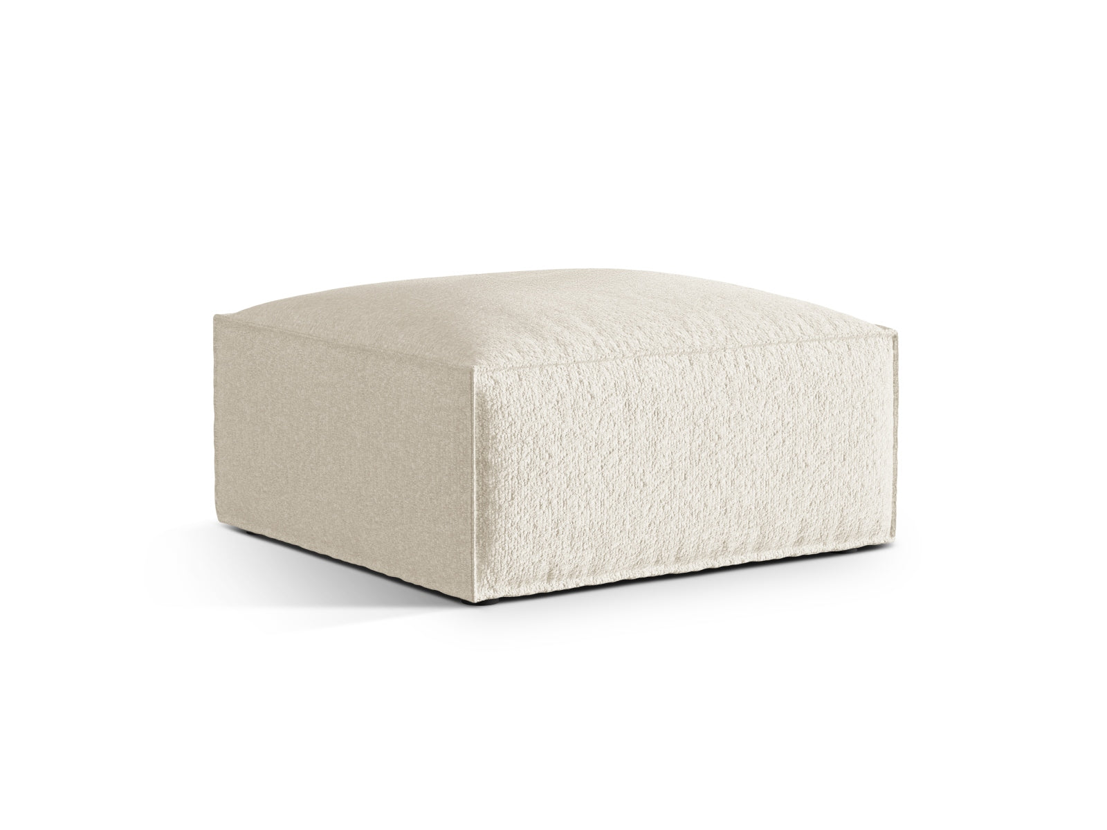 Eleganter Nuria Boucle Pouf in Ivory-Monet, ideal für stilvolle Wohnräume. Teil der modularen Sofaserie von Micadoni.