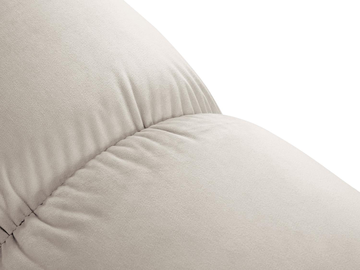 Erleben Sie den Bellis Velour Pouf von Micadoni – ein eleganter, multifunktionaler Hocker mit hochwertigem Velour, perfekt für Ihr modernes Zuhause.