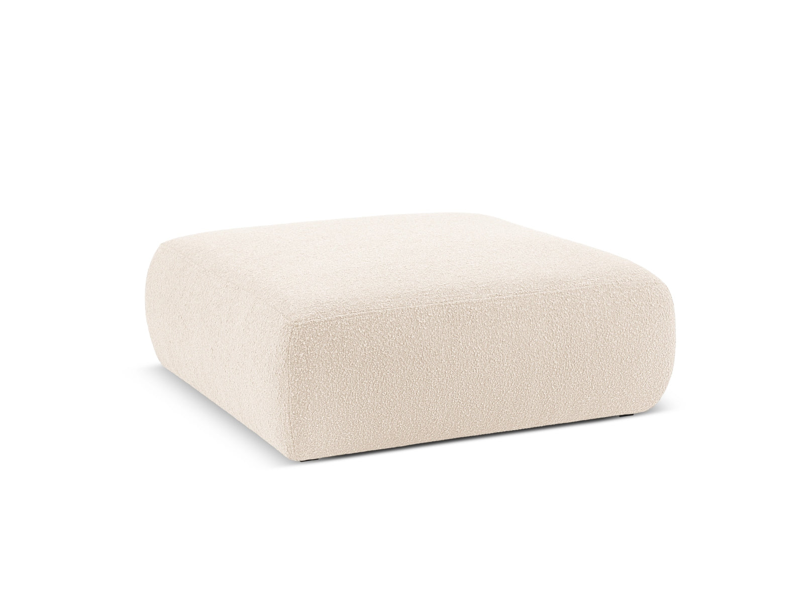 Beige Molino Boucle Pouf von Micadoni, stilvoll und bequem, ideal für jeden Wohnraum als zusätzlicher Sitzplatz oder Fußablage.
