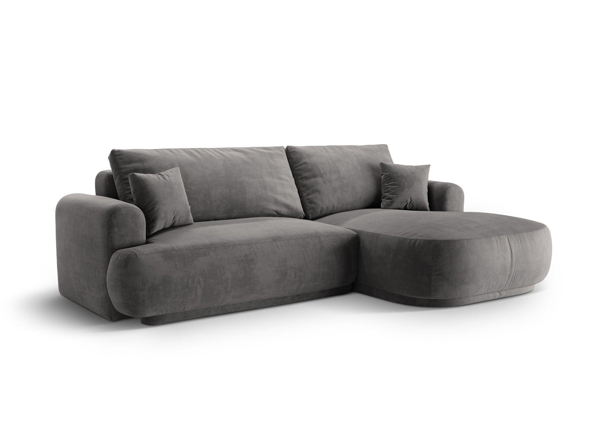 Ecksofa in Leichtes Beige mit Veloursbezug, ausgeklappter Bettfunktion, Stauraumfach und schwarzen Kunststoffbeinen von Micadoni.