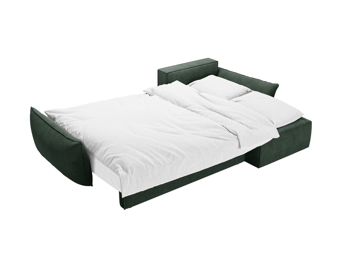 Beige Ecksofa Kaelle von Micadoni mit Chenille-Bezug, schwarzen Kunststoffbeinen und sichtbarem Bettkasten, rechts ausgerichtetes Bettsofa im Wohnraum.