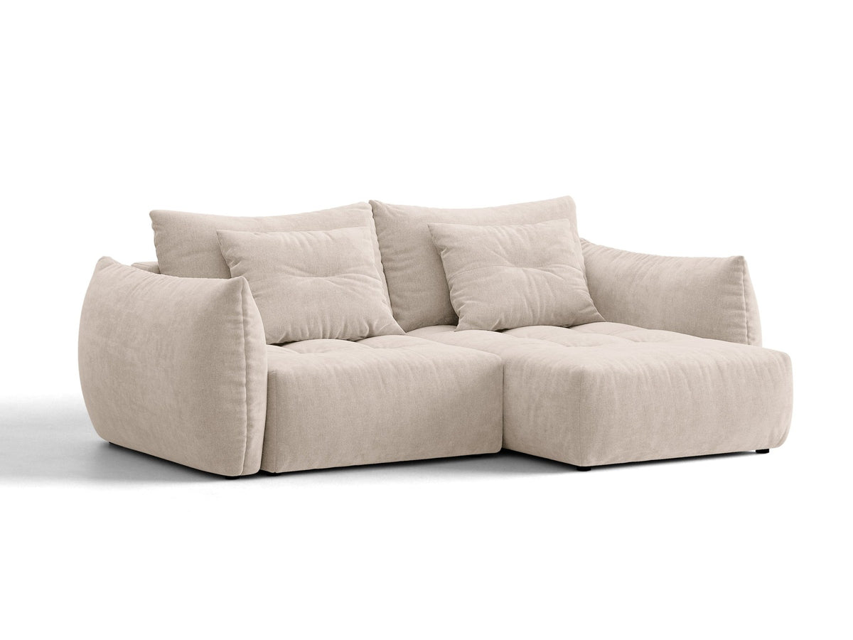 Ecksofa Bloom mit Schlaffunktion von Micadoni in Sand, Bettsofa rechts mit Casino-Veloursbezug und schwarzen Kunststoffbeinen.