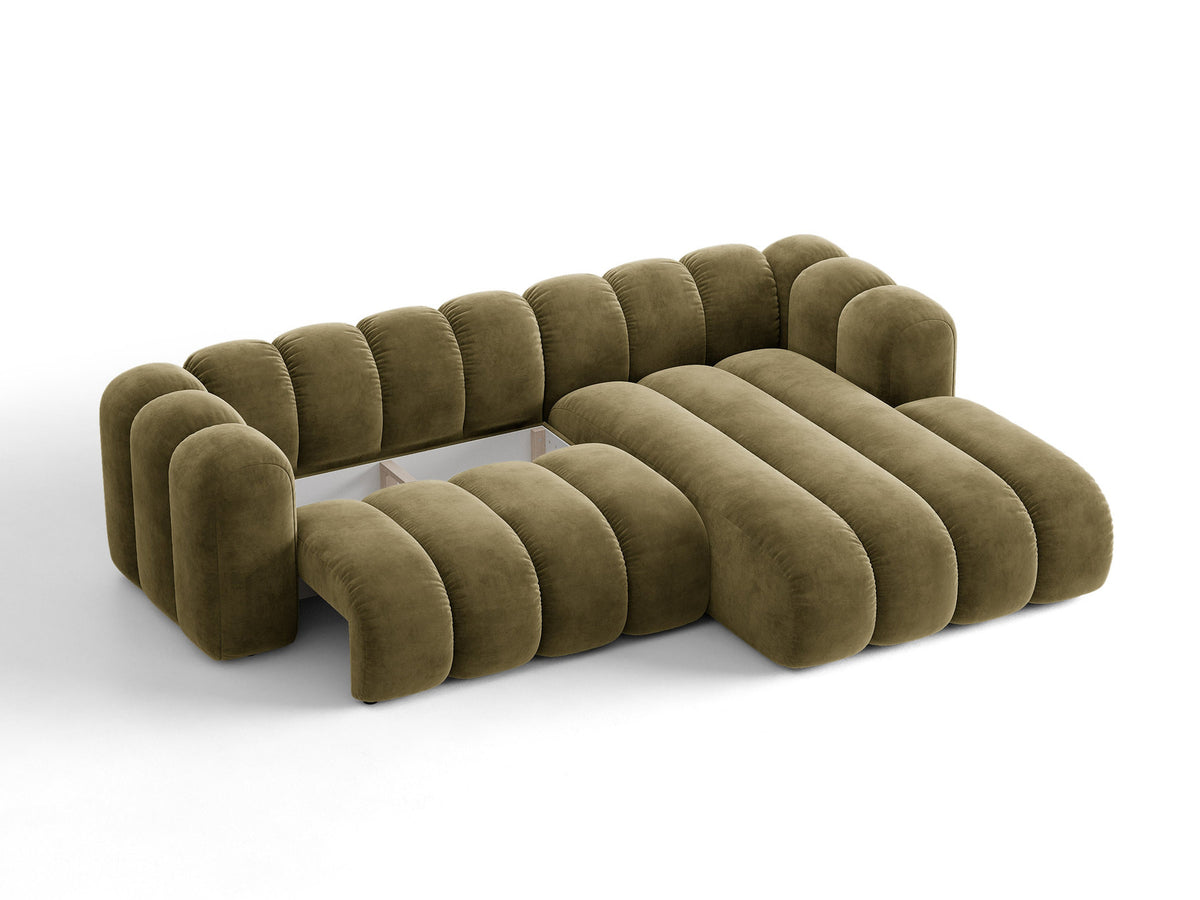 Beiges Ecksofa Lupine von Micadoni mit rechter Ausrichtung, Stoffbezug Eden Pearl, schwarzen Kunststoffbeinen und integriertem Bettkasten.