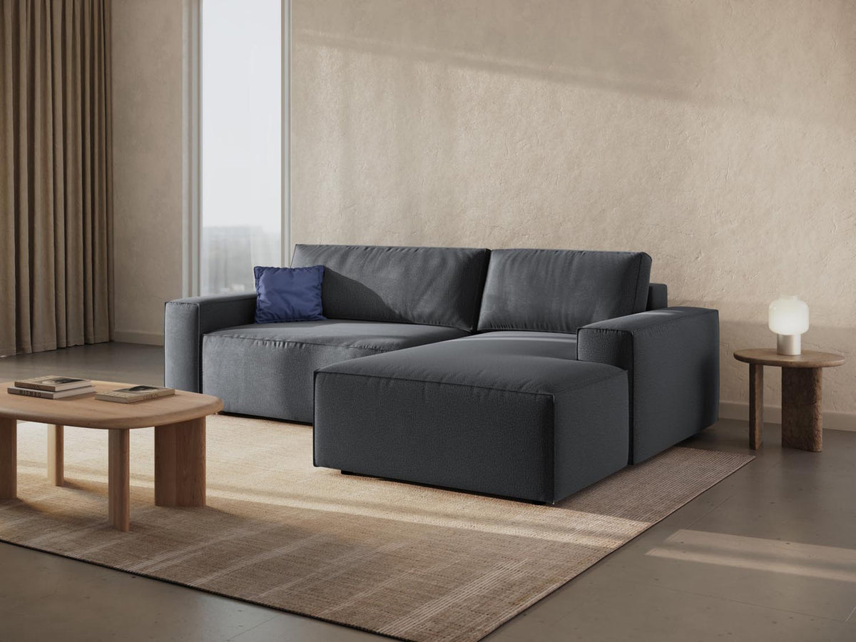 Jodie Ecksofa rechts mit Schlaffunktion und Stauraumbox 3 Sitzer in Dark Grey-Megan präsentiert im Onlineshop von KAQTU Design AG. Bettsofa rechts ist von Micadoni