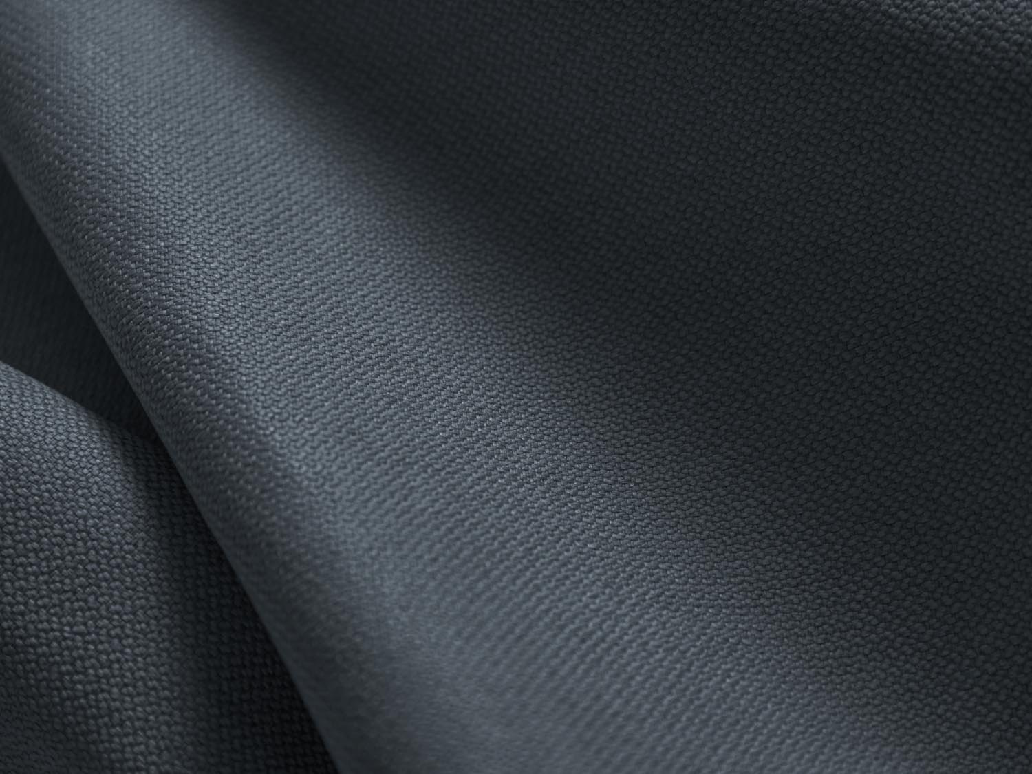 Entdecken Sie das Scott Ecksofa rechts von Micadoni: elegantes 5-Sitzer Sofa mit praktischer Schlaffunktion und grosszügigem Stauraum für Ihr Wohnzimmer!