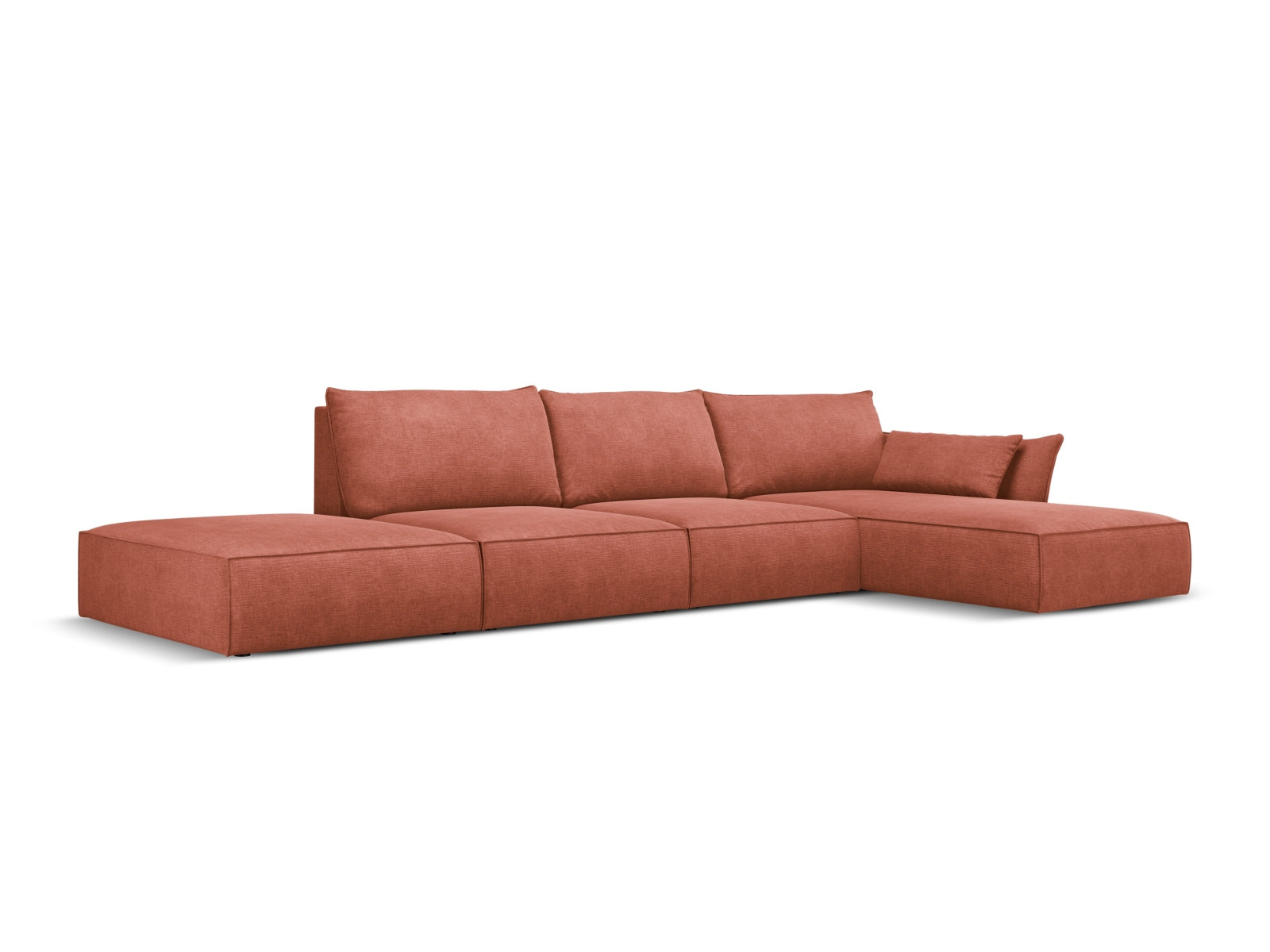 Stylisches Kaelle Ecksofa in Terracotta, 5-Sitzer, ideal als Bettsofa, präsentiert von Micadoni im modernen Design für Ihr Zuhause.