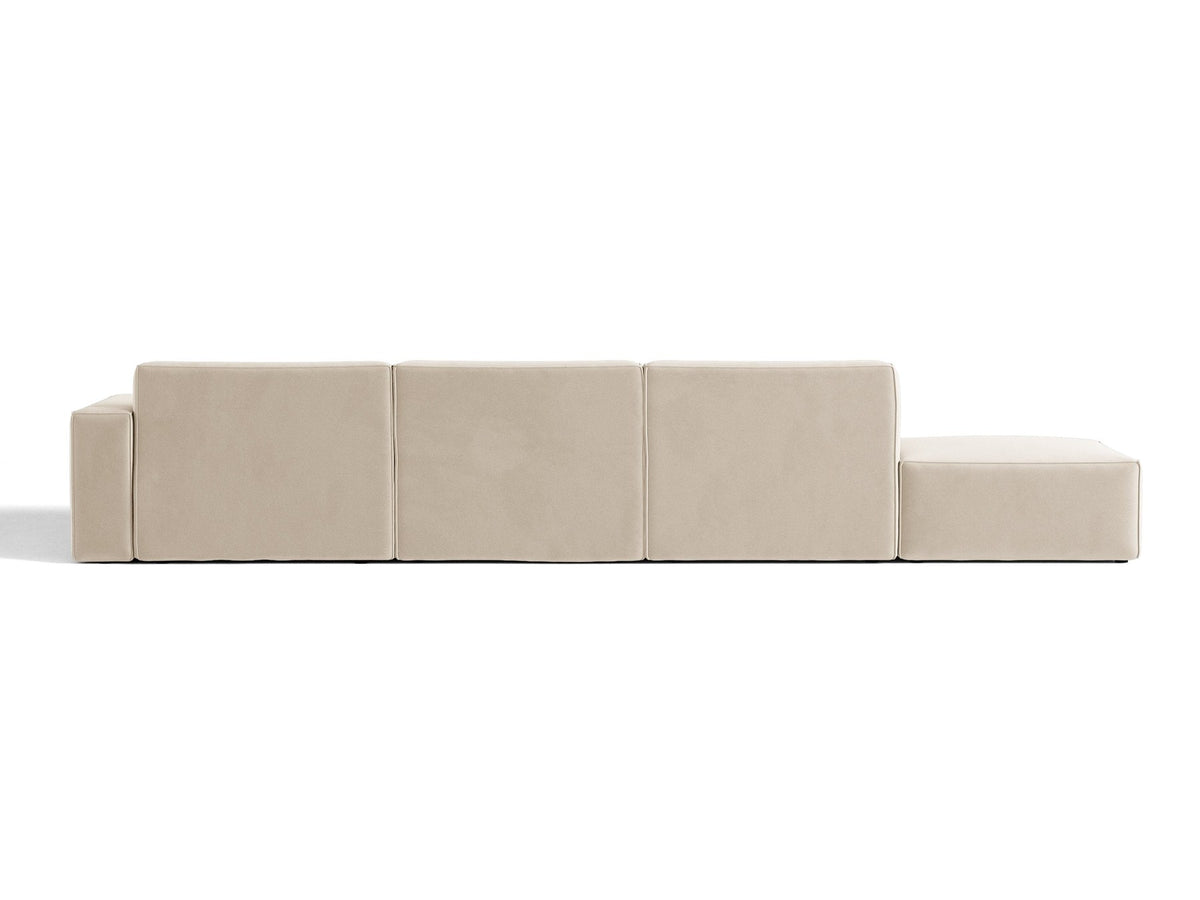 Ecksofa rechts Jodie von Micadoni in Leichtes beige mit Samtstoff-Bezug Venus, modulare Bauweise und schwarzen Kunststoffbeinen.