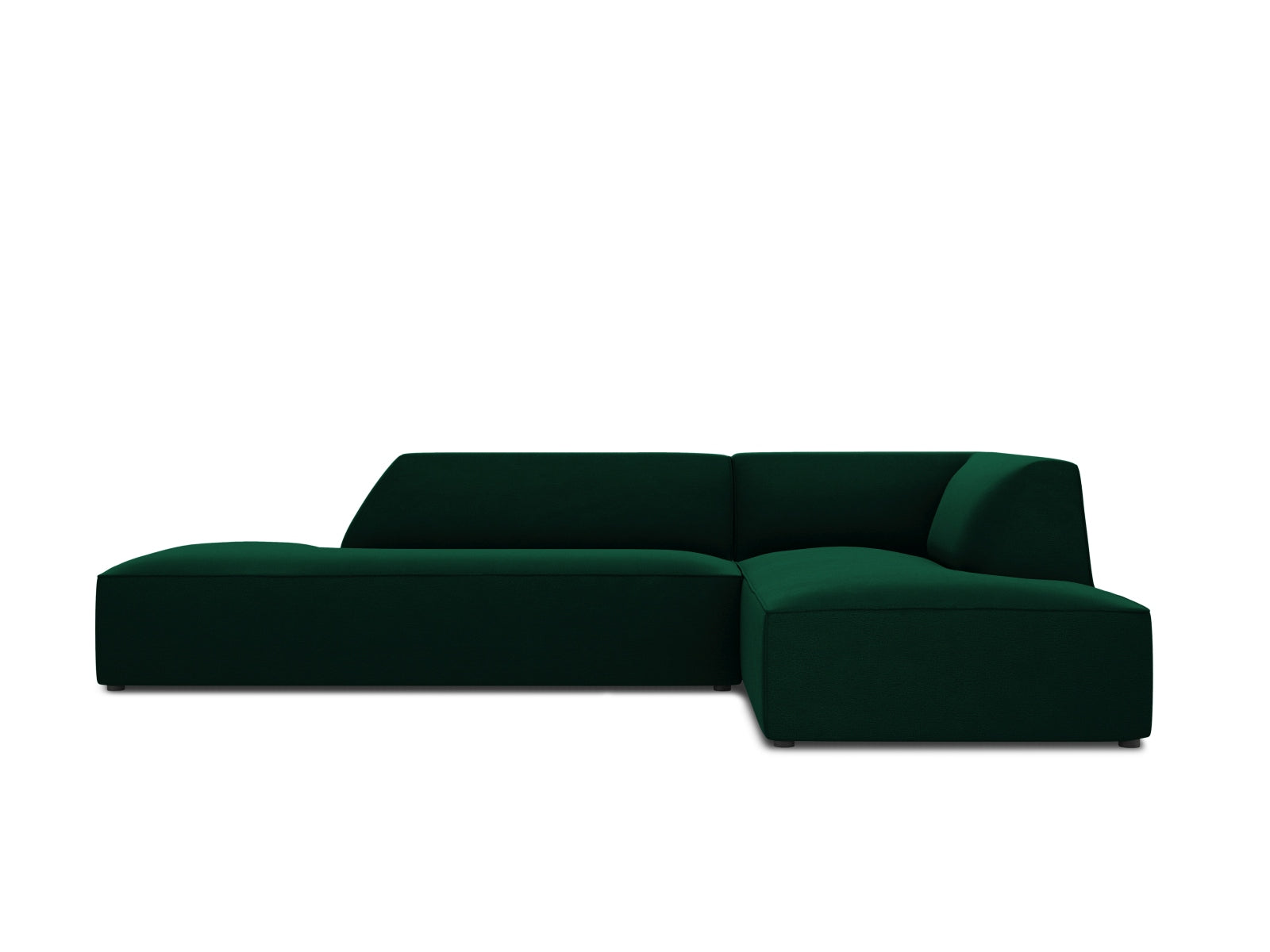 Modulares L-Sofa in edlem Ruby Velour, rechtsseitig, für vier Personen. Ideal für stilvolle Wohnräume und gemütliche Abende.