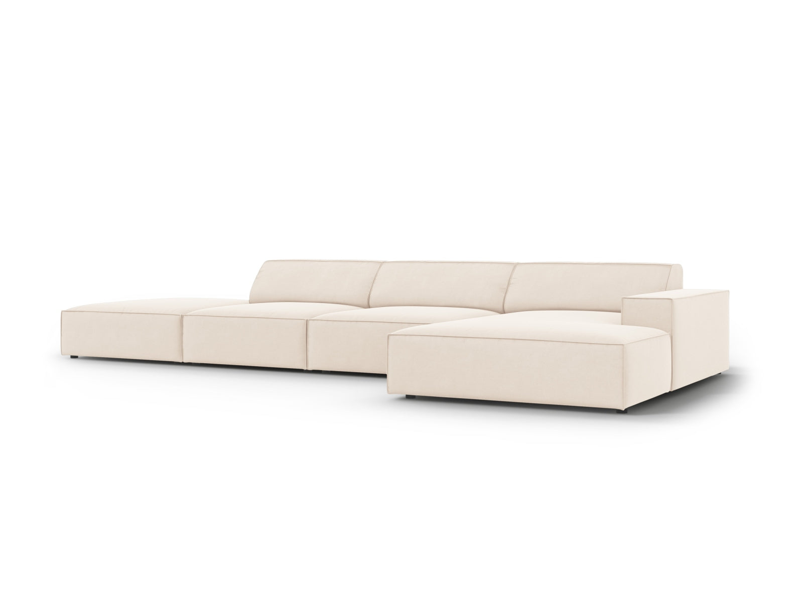 Entdecken Sie das Jodie Velour Ecksofa rechts 5 Sitzer von Micadoni – ein stilvolles, modulares Möbelstück, das Eleganz und Flexibilität für Ihr Wohnzimmer vereint.