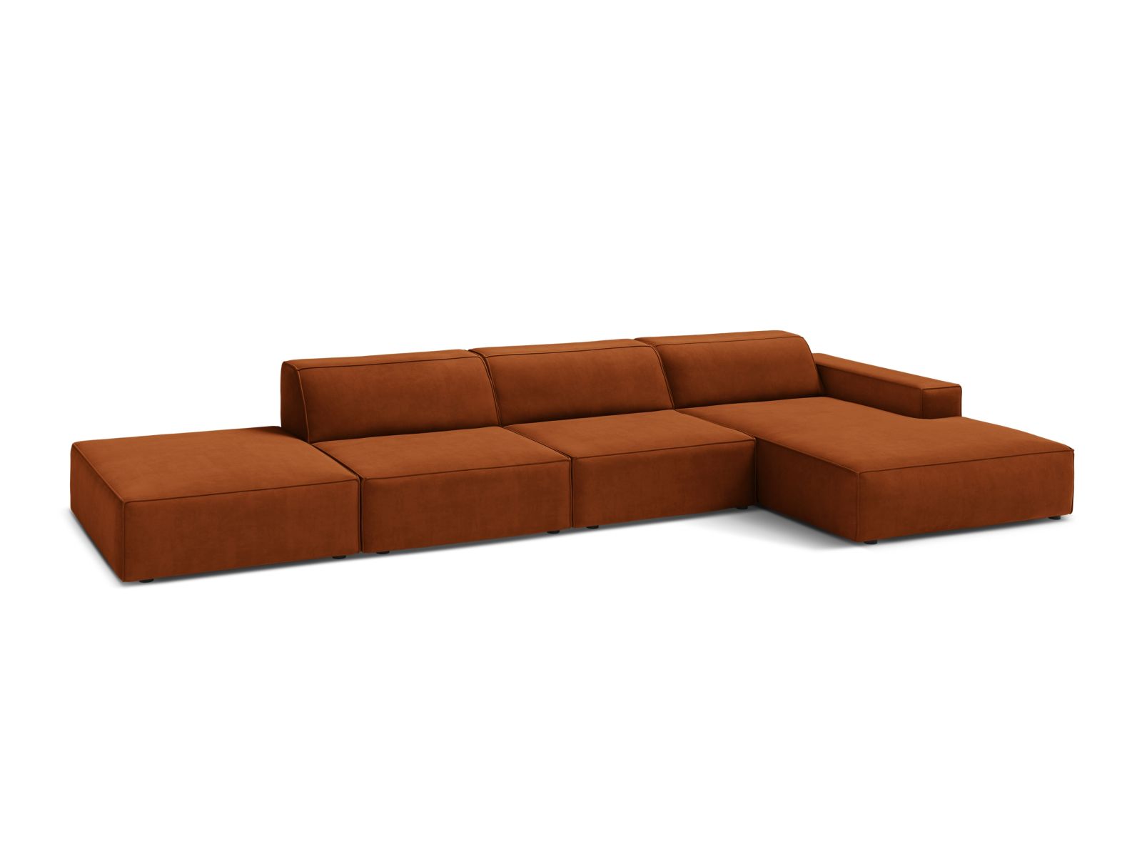 Elegantes Jodie Velour Ecksofa in Terracotta, 5-Sitzer, modulare Bauweise, ideal für stilvolle Wohnräume, präsentiert von Micadoni.
