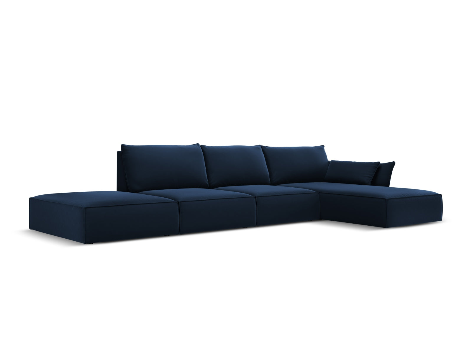 Elegantes Kaelle Velour Ecksofa in Royal Blue, 5-Sitzer, rechtsseitig, ideal für stilvolle Wohnräume, erhältlich bei KAQTU Design AG.