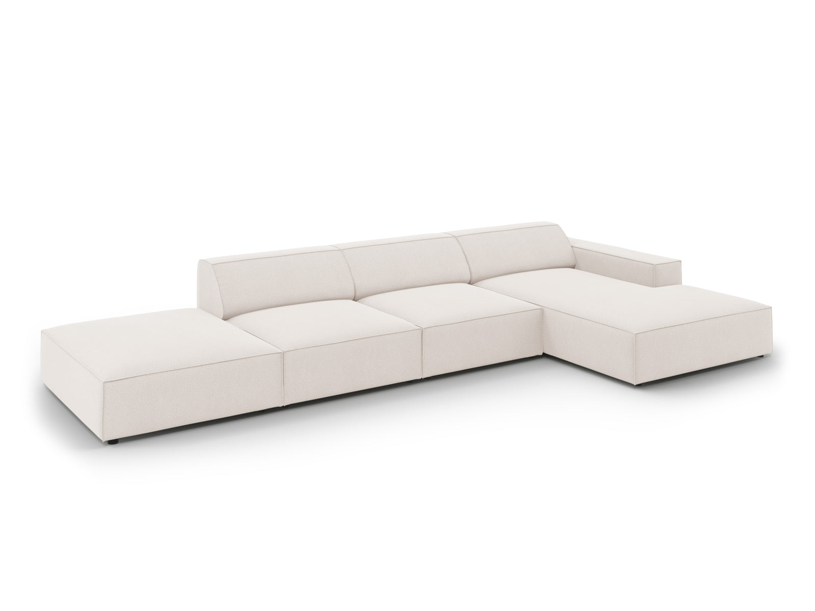 Modulares Ecksofa Jodie in sanftem Beige, perfekt für moderne Wohnzimmer. 5-Sitzer-Design von Micadoni vereint Stil und Komfort.