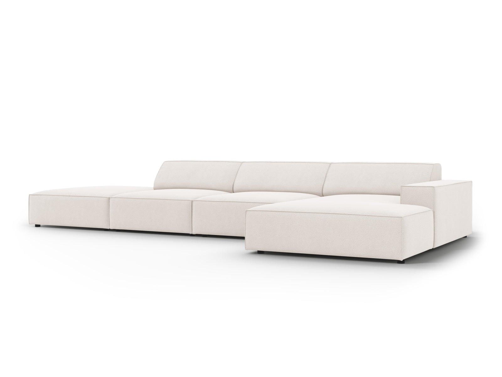 Elegantes, modulares Ecksofa Jodie in hellem Beige, ideal für stilvolle Wohnräume. 5-Sitzer von Micadoni bietet optimalen Komfort und modernes Design.