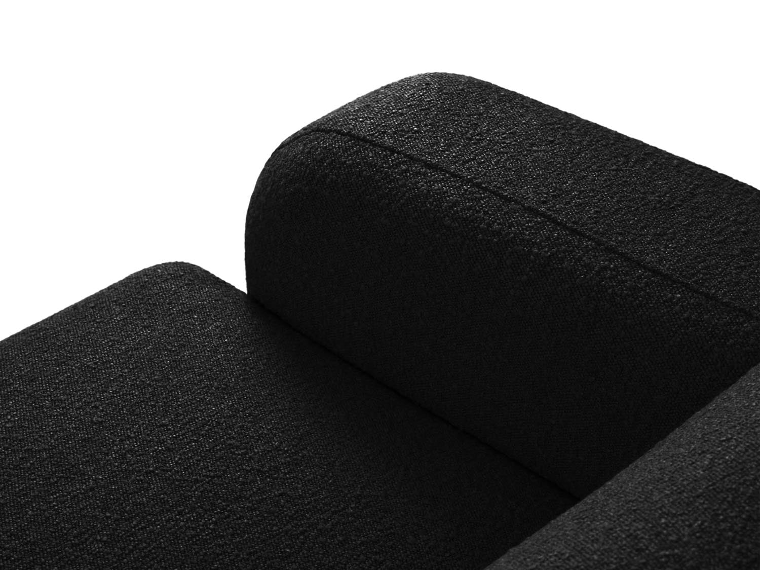 Elegantes 4-Sitzer Ecksofa Molino Boucle rechts von Micadoni, ideal für stilvolle Wohnräume und entspannte Stunden.