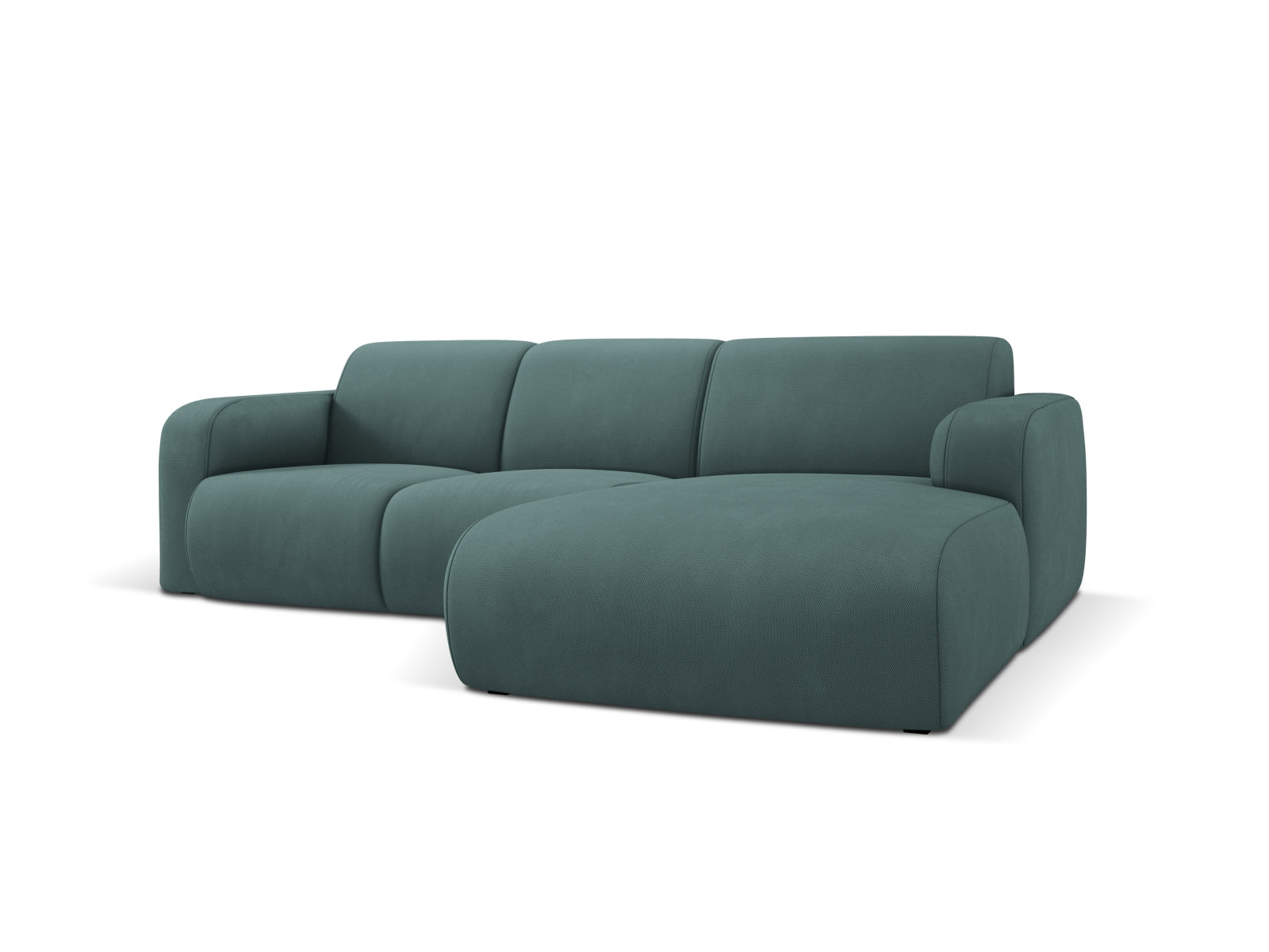 Elegantes Molino Ecksofa in Sea Green-Rebel, 4-Sitzer, ideal für stilvolle Wohnräume, erhältlich bei KAQTU Design AG.