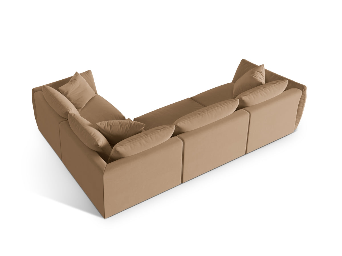 Chris Velour Ecksofa rechts 4 Sitzer in Sand-Casino präsentiert im Onlineshop von KAQTU Design AG. Ecksofa rechts ist von Micadoni
