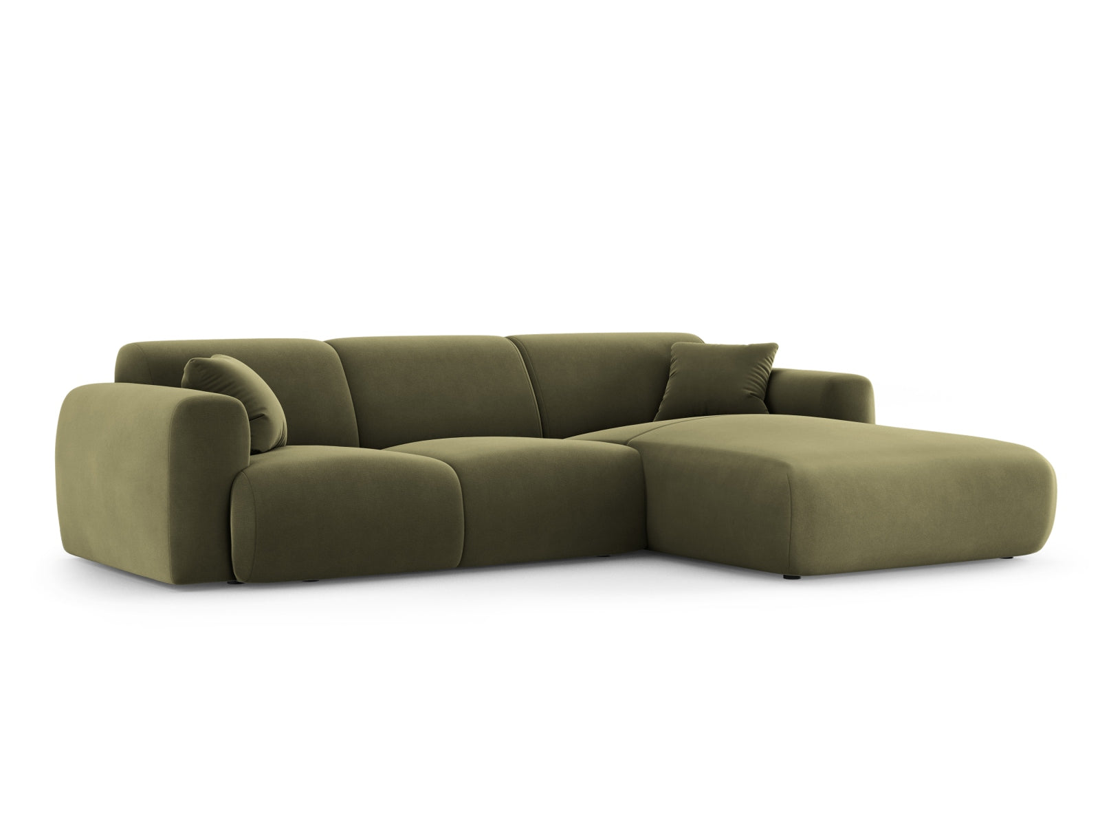 Elegantes Molino Velour Ecksofa in sanftem Grün, ideal für stilvolle Wohnräume. Komfortables 4-Sitzer L-Sofa von Micadoni.