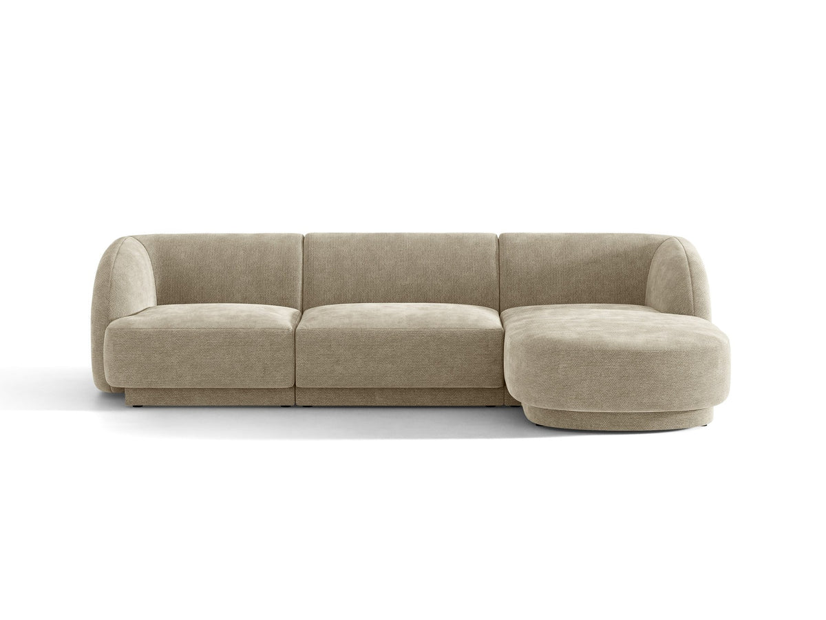 Dunkelbeiges L-Sofa Miley von Micadoni mit Bluvel-Stoffbezug, schwarzen Kunststoffbeinen und modularer Bauweise, rechts ausgerichtet.