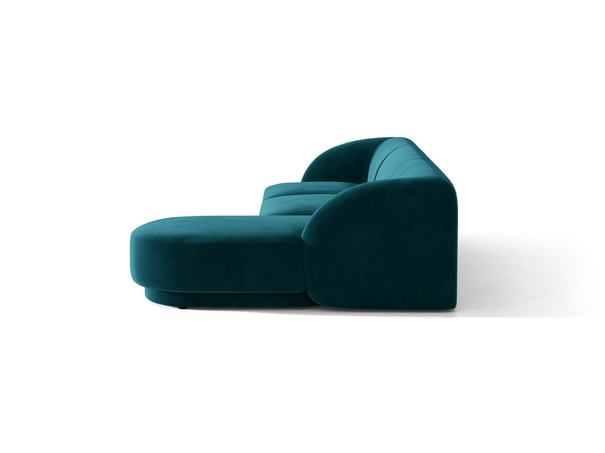 Dunkelbeiges L-Sofa Miley von Micadoni mit Bluvel-Stoffbezug, schwarzen Kunststoffbeinen und modularer Bauweise, rechts ausgerichtet.