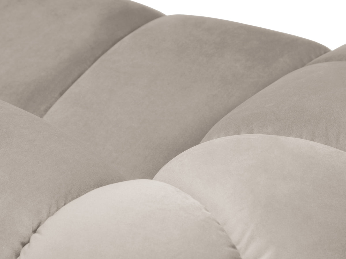 Diana Velour Ecksofa rechts 4 Sitzer in Beige-Salvador präsentiert im Onlineshop von KAQTU Design AG. L-Sofa rechts ist von Micadoni