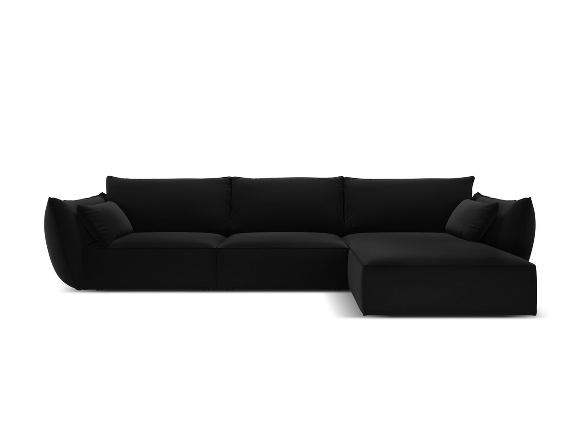 Kaelle Velour Ecksofa rechts 4 Sitzer in Black-Bluvel präsentiert im Onlineshop von KAQTU Design AG. L-Sofa rechts ist von Micadoni
