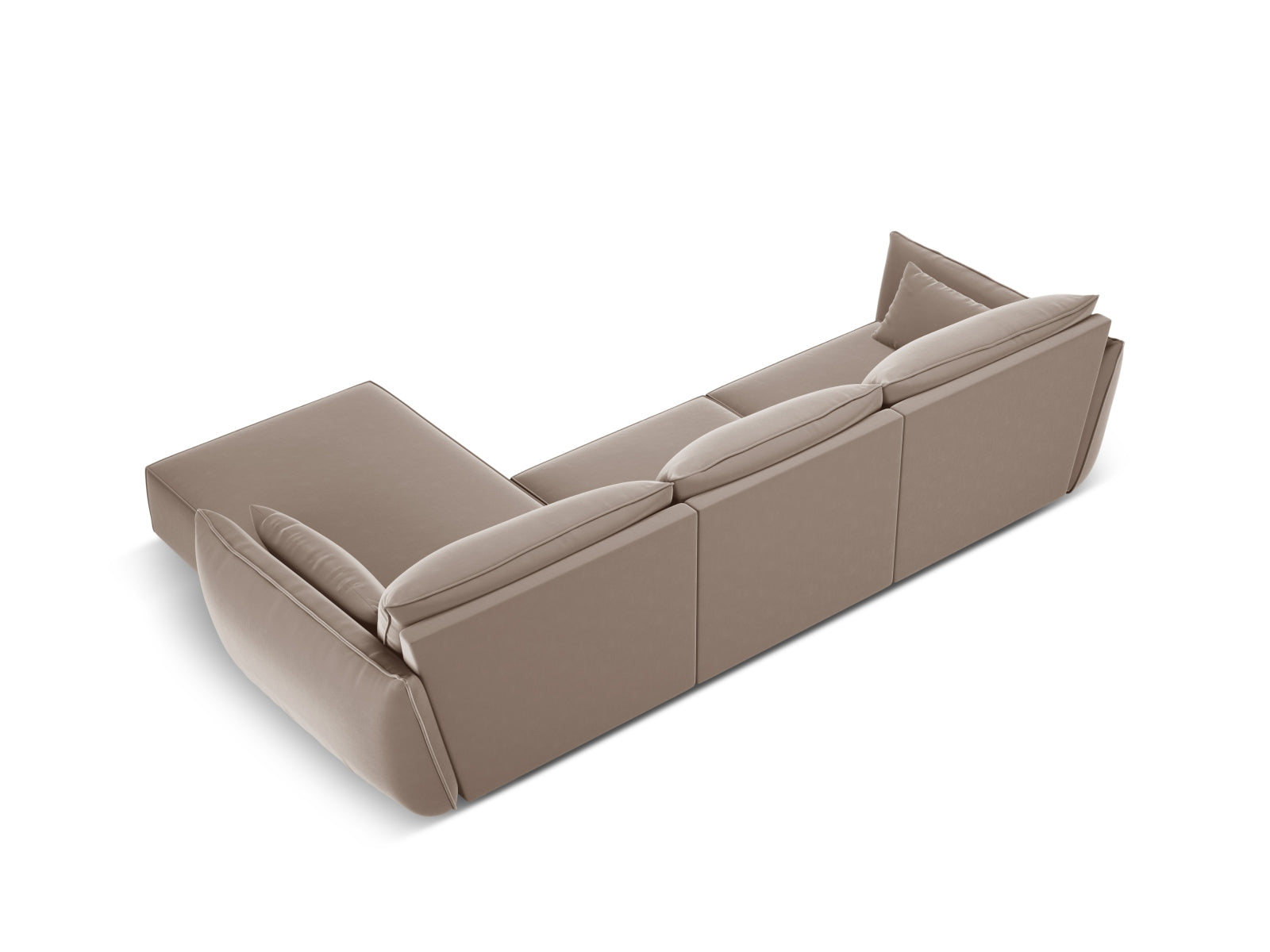 Luxuriöses Kaelle Velour Ecksofa in sanftem Cappuccino, 4-Sitzer, rechtsseitig, perfekt für moderne Wohnkonzepte und gemütliche Abende.