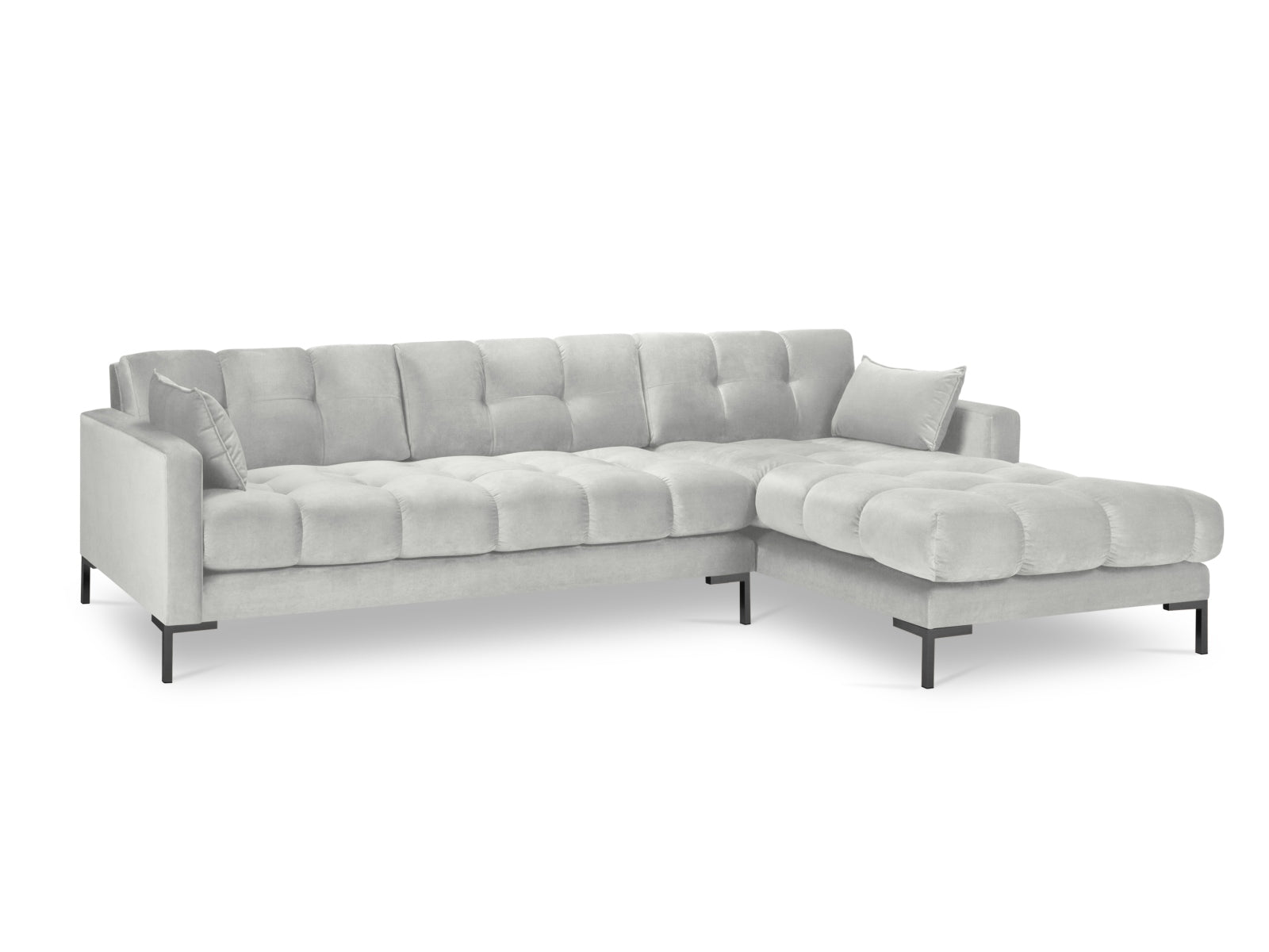 Modernes 5-Sitzer Ecksofa Mamaia in edlem Velours, rechtsseitig, perfekt für gemütliche und stilvolle Wohnambiente.