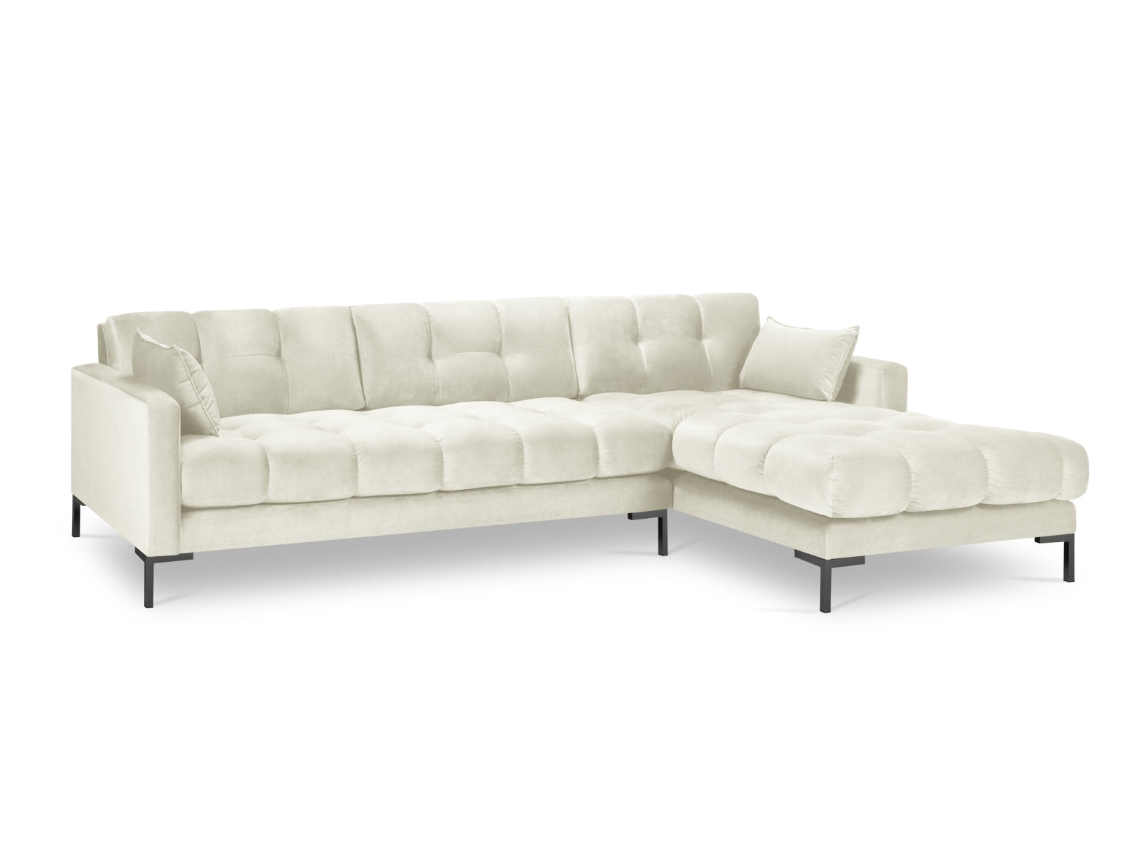 Stylisches Mamaia Velour Ecksofa in sanften Beige- und Schwarz-Bluvel-Tönen, perfekt für gemütliche Wohnzimmer. 5-Sitzer von Micadoni.