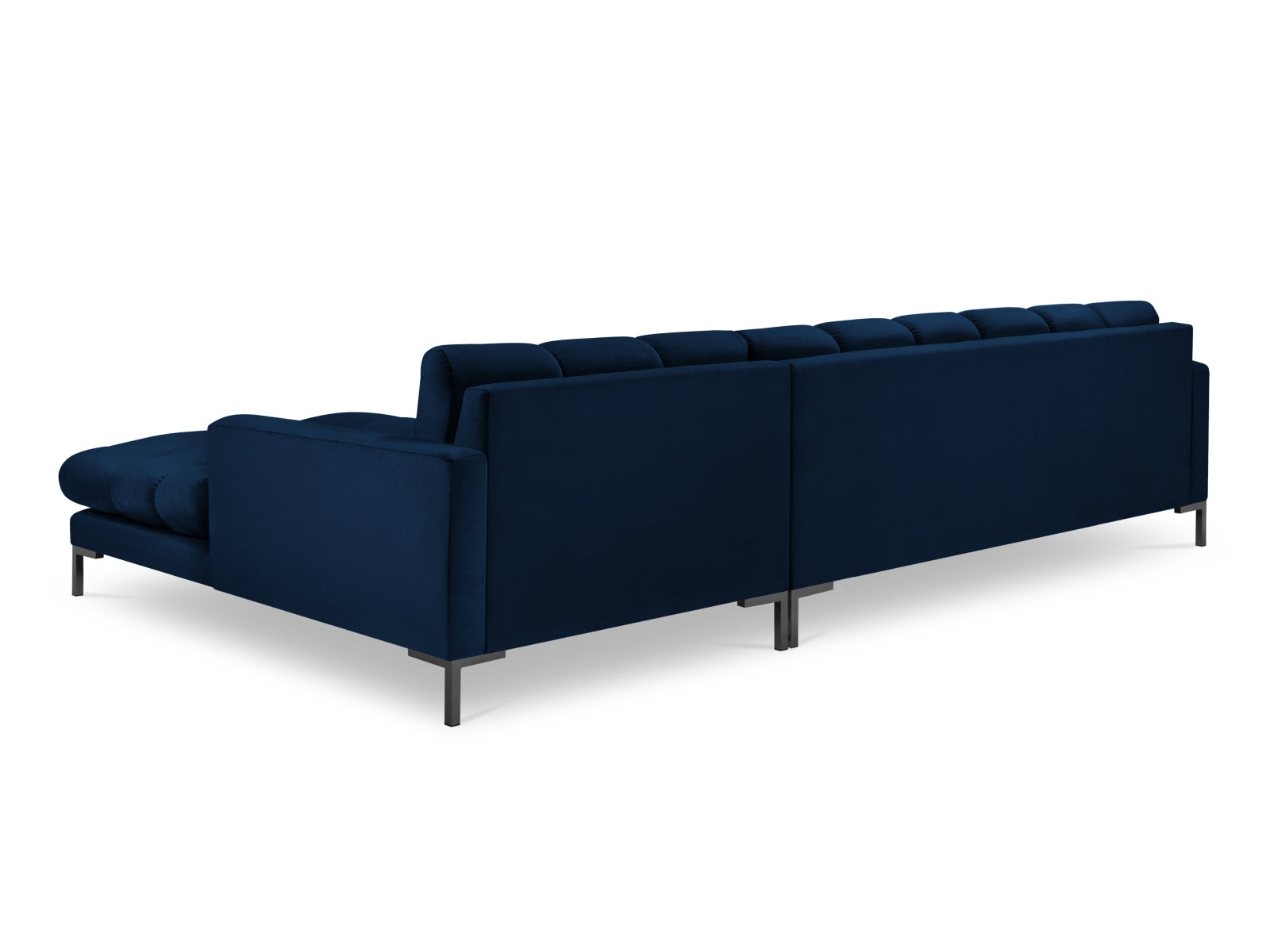 Entdecken Sie das elegante Mamaia Velour Ecksofa rechts von Micadoni – ein 5-Sitzer, der höchsten Komfort und stilvolles Design für Ihr Zuhause bietet.