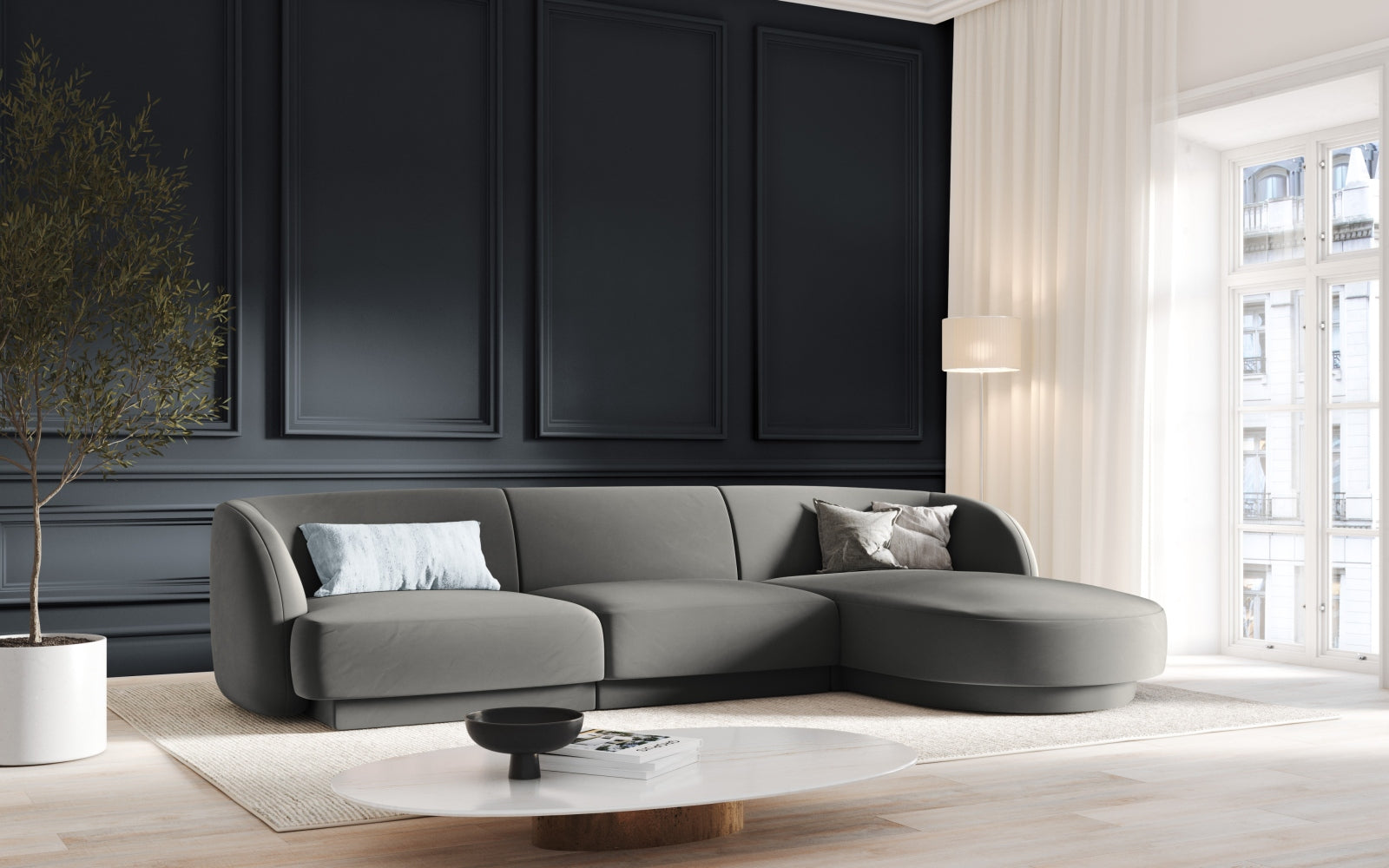 Elegantes Miley Velour Ecksofa in Hellgrau, 4-Sitzer, rechtsseitig, ideal für stilvolle Wohnräume, präsentiert von Micadoni.